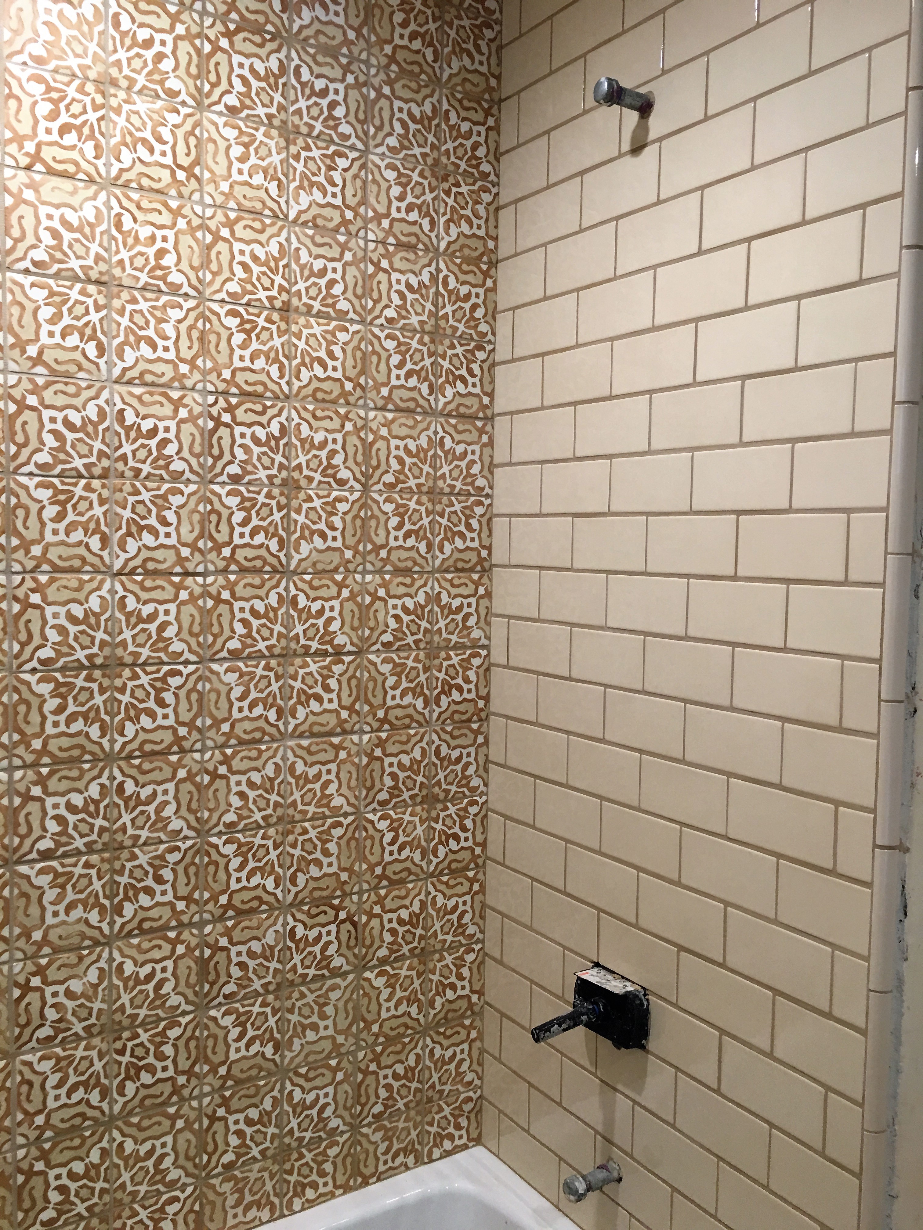 Spanish style shower tile