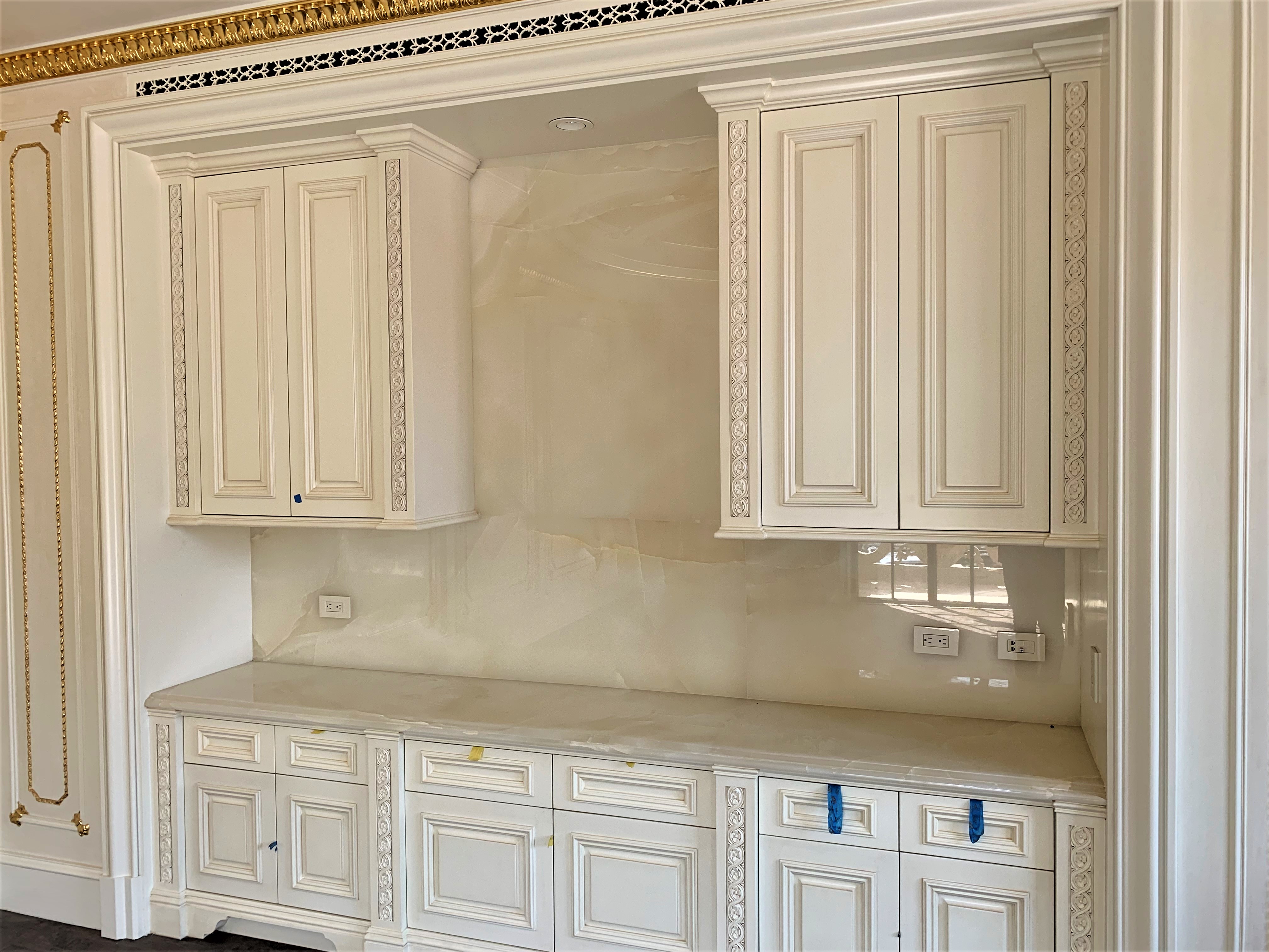 Kitchen, Back splash, and counter tops