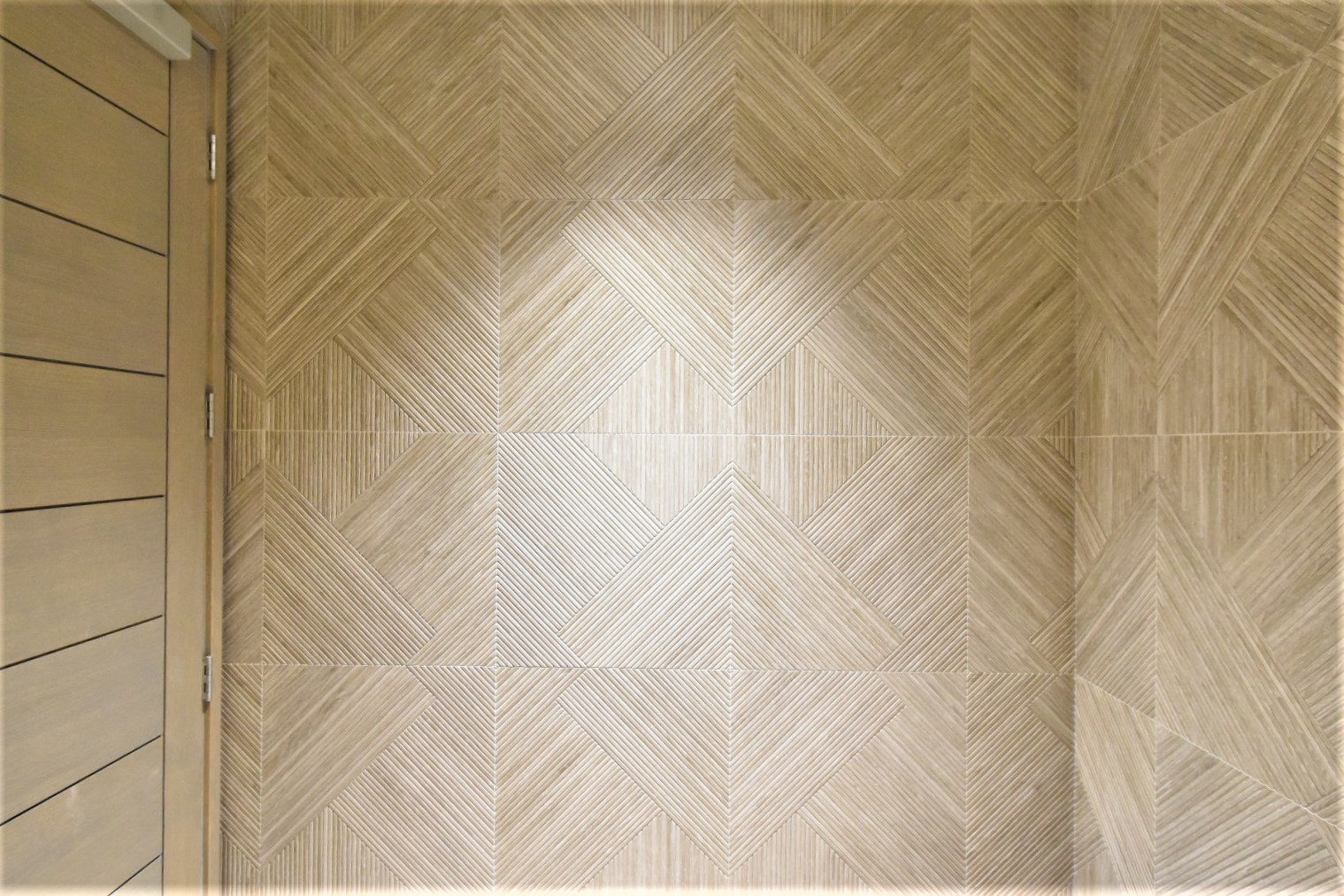 commercial work, bath, tile wall