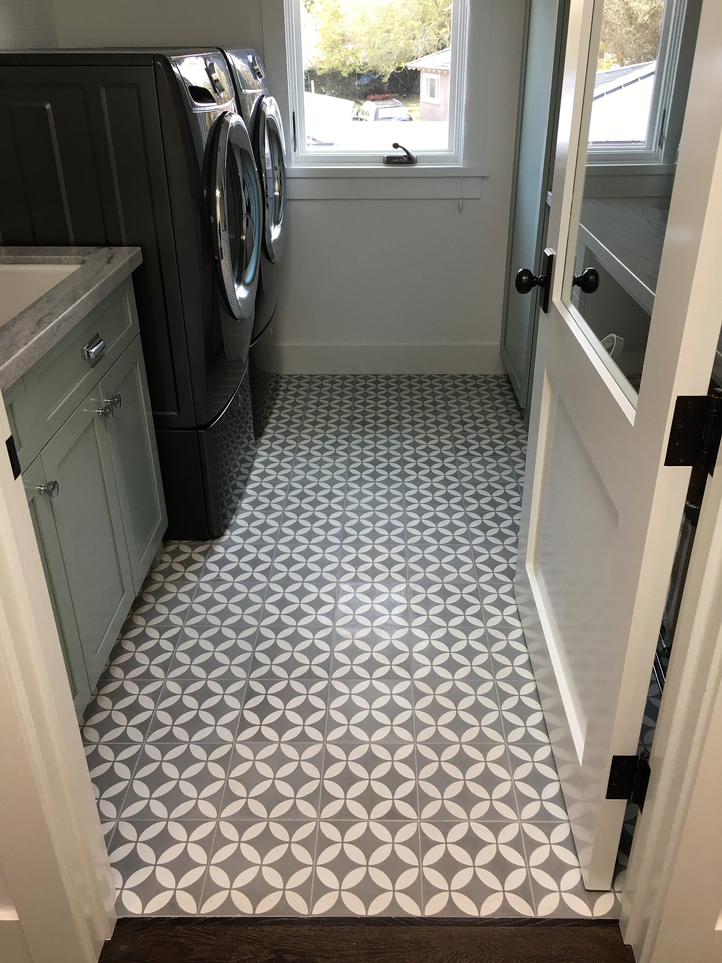 laundry floor tile design